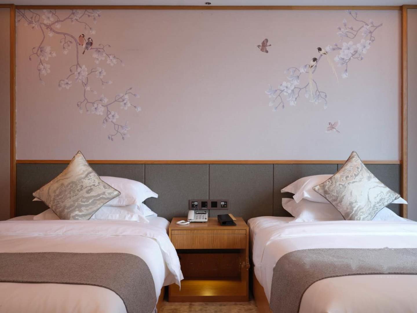 Baian Art Hotel Luzhou Extérieur photo